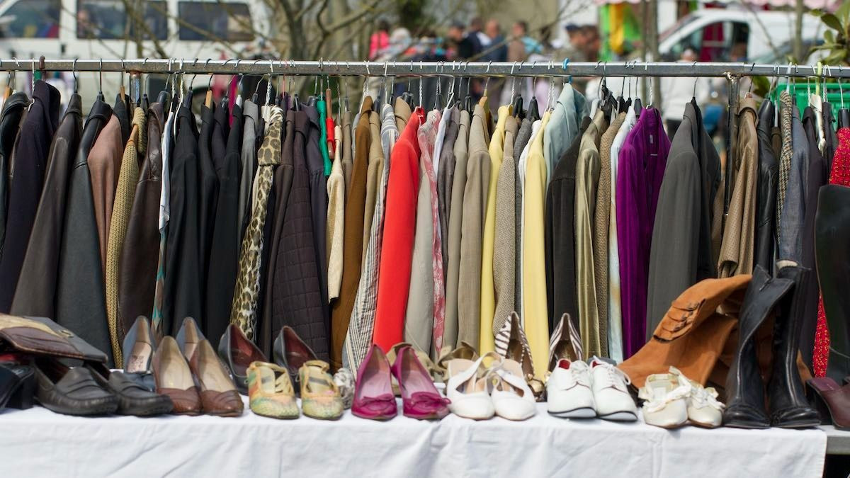 Buy premium quality used cloths now available in stock with fast delivery
