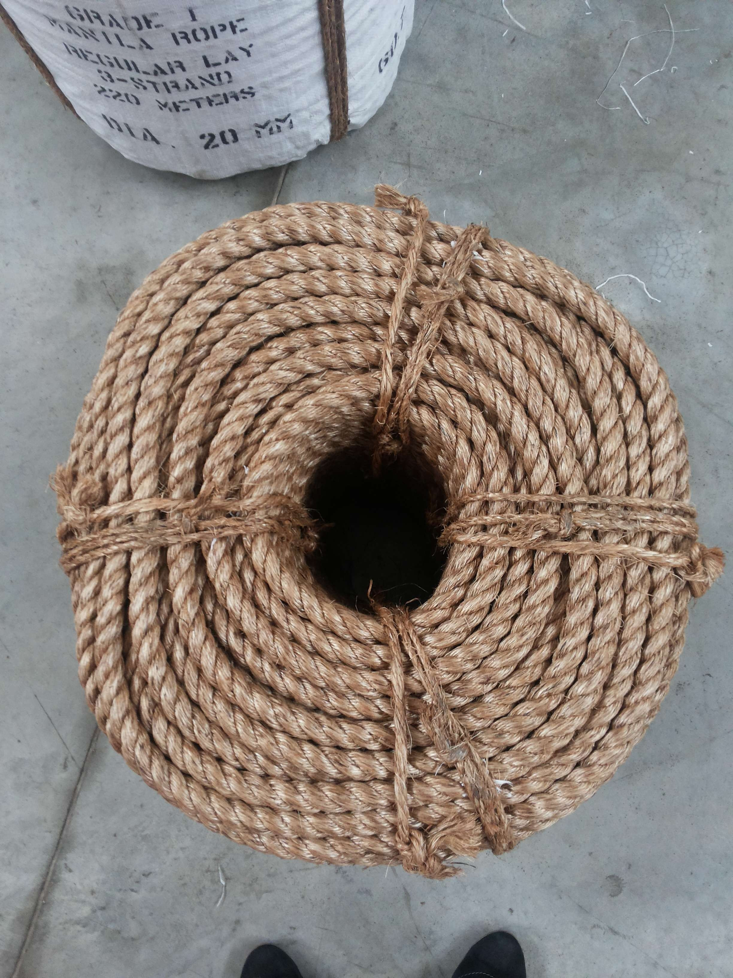 Manila Rope -Natural Fibers Moisture & Weather Resistant Rope for Marine, Decor, Indoor and Outdoor Use