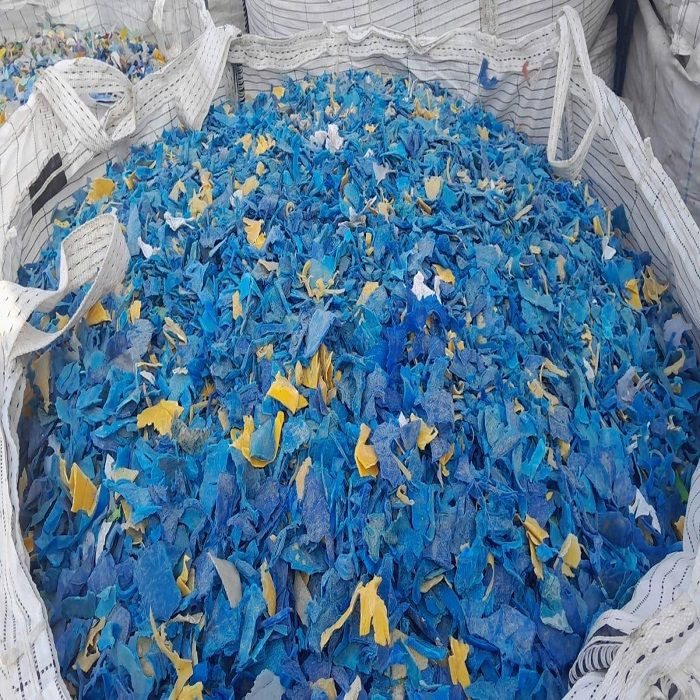 Hdpe Drum Scrap Regrind Blue Hdpe Plastic Drums Scrap 100kg 1000kg Big Bags Scrap Hdpe Regrind for Sale